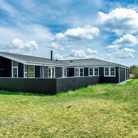 Ve350-vejers-strand-engesovej-89 Semesterbostad *